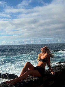 alisawinkler_3711497961604935658's2025-9-16-6.4.803 story.jpg