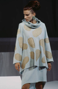 annakolpakova-Lecoanet Hemant  -HC-FallWinter 1993-94  (2).jpg