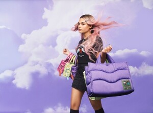 ariana-8.jpg