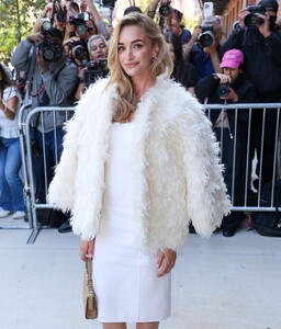 brianne-howey-5.jpg