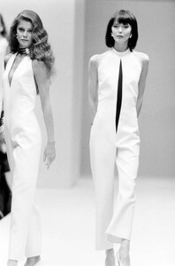 bryswerris--MilaSchonSpring-1990-CoutureCollection   (1).jpg