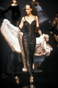 gresse f96ungaro-rtw-188.jpg