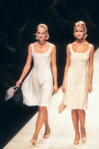 gretha s96emporioAr-99.jpg