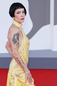 halsey-34.jpg