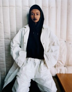 i-D Summer 2019 05.jpg