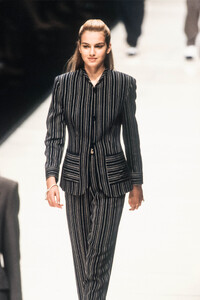 irinaB s96emporioAr-71.jpg