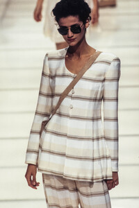 kalinaMerlini s95emporioAr-66.jpg