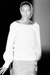 katouchan-MilaSchonSpring-1990-CoutureCollection   (1).jpg