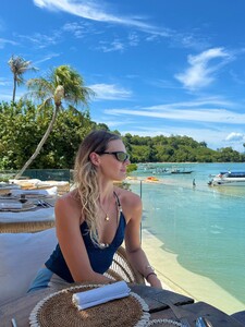 kayla_crous_3719195986528295504's2025-9-24-20.0.788 story.jpg