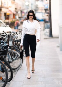 kendall-jenner-commands-parisian-streets-in-cyclist-chic-2.jpg