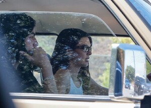 kendall-jenner-rocks-cowboy-boots-for-rei-outing-0.jpg