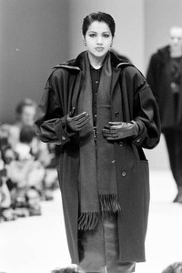 kirat-Versace Fall 1985 RTW (2).jpg