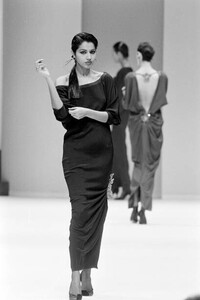 kirat-Versace Fall 1985 RTW (5).jpg