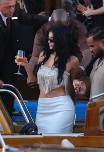 kylie-jenner-debuts-chloe-fringe-fantasy-in-venice-0.jpg