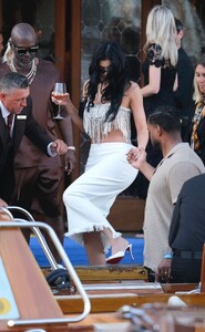 kylie-jenner-debuts-chloe-fringe-fantasy-in-venice-3.jpg
