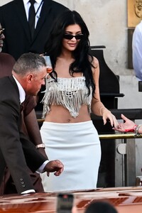 kylie-jenner-debuts-chloe-fringe-fantasy-in-venice-4.jpg