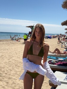 lena_reinhardtsen_3712876141733525440's2025-9-9-9.52.375 story.jpg