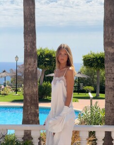 lena_reinhardtsen_3713542785308850384's2025-9-4-17.20.400 story.jpg