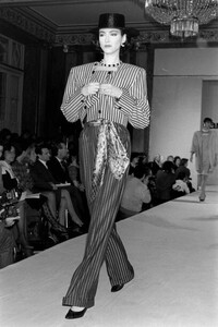 rohart-Andre Laug Spring 1986 Couture Fashion Show - ph. Donato Sardella (6).jpg