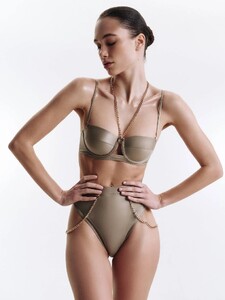 Купальні-високі-трусики-Valencia-бежеві-4.jpg