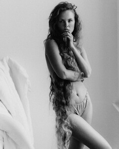 012 herIG posted 20241217, 55 by Nina Dmitrieva.jpg