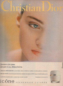 16-ELLEGR-Nov-1989-CHRISTIAN-DIOR-m.Unk-ph.Unk.jpg