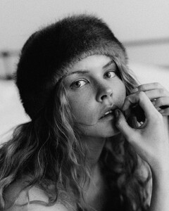 175 Nastya'sIG posted 20250210, 35 by Nina Dmitrieva, eyes _postedToBZ.jpg