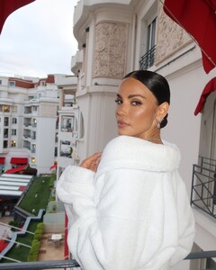 [2025.05.20] glennda_rommelaere_500041938_18299282350300908_546580979004525618_n.jpg