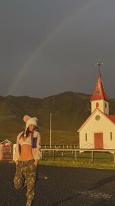 [2025.09.27] rachelc00k_3731021763682294640.jpg