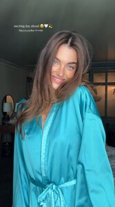 [2025.09.30] celinebethmann_3733161712045281072.jpg