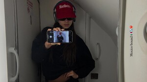 [2025.10.02] brunalirio_3734758835152857076.jpg