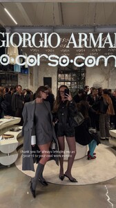 [2025.10.03] carmellarose-sydneyleannee_3735221660804006884.jpg