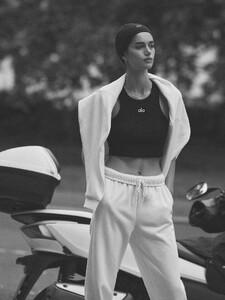 [2025.10.03] marieschmidtcom_560099049_18536812567053590_562542671541902642_n.jpg