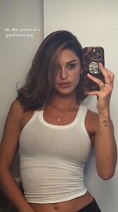 [2025.10.03] msgigiparis_3735517046248726372.jpg