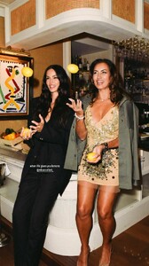 [2025.10.03] sofiaresing_3735219122251246114.jpg