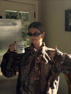 [2025.10.06] carmellarose_559815733_18538266727035727_1354585638824859017_n.jpg