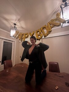 [2025.10.06] carmellarose_561473788_18538266784035727_1566188345261126508_n.jpg