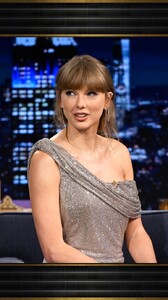 [2025.10.06] fallontonight_DPfp6tjjpRR.jpg