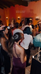 [2025.10.06] helenowen_3737778340825799644.jpg