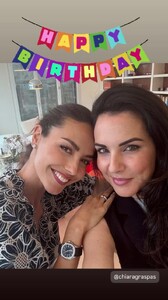 [2025.10.06] laurabarriales_3737963492671260295.jpg