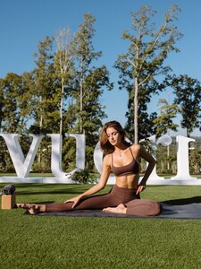 [2025.10.06] msgigiparis_561605115_18527513821007726_1036120700838534922_n.jpg