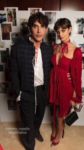 [2025.10.06] taylor_hill_3737505290863414078.jpg