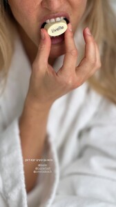 [2025.10.08] barrefaeli-simabitton_3738943104423322227.jpg