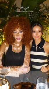 [2025.10.09] nina-ellaaangel_3740133931601654211.jpg