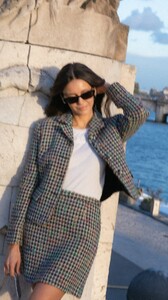 [2025.10.11] nina_3741119355502373548.jpg