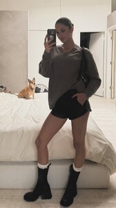 [2025.10.12] msgigiparis_3741777327832298914.jpg