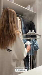 [2025.10.13] katelove_3742507817438645338.jpg