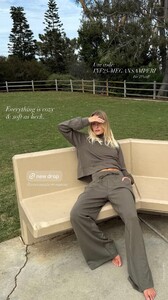 [2025.10.13] megan_samperi_3742564305595390250.jpg