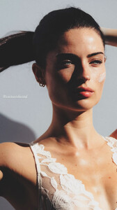 [2025.10.14] reneemurden_3743428842884367594.jpg