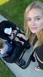 [2025.10.17] katelove_3745765704910889723.jpg